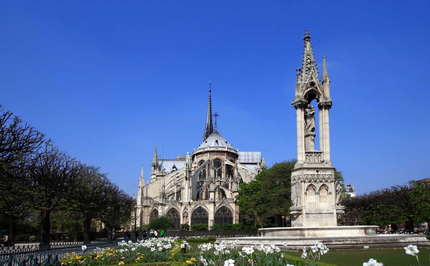 Reims private jet charter